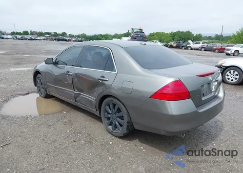 2006 Honda Accord Ex z USA, uszkodzony, nr VIN 1HGCM66586A035977
